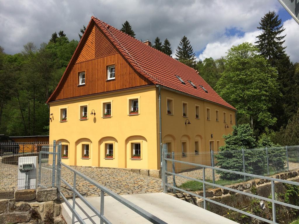 Penzion U Vyhlídky Chribská Exterior foto